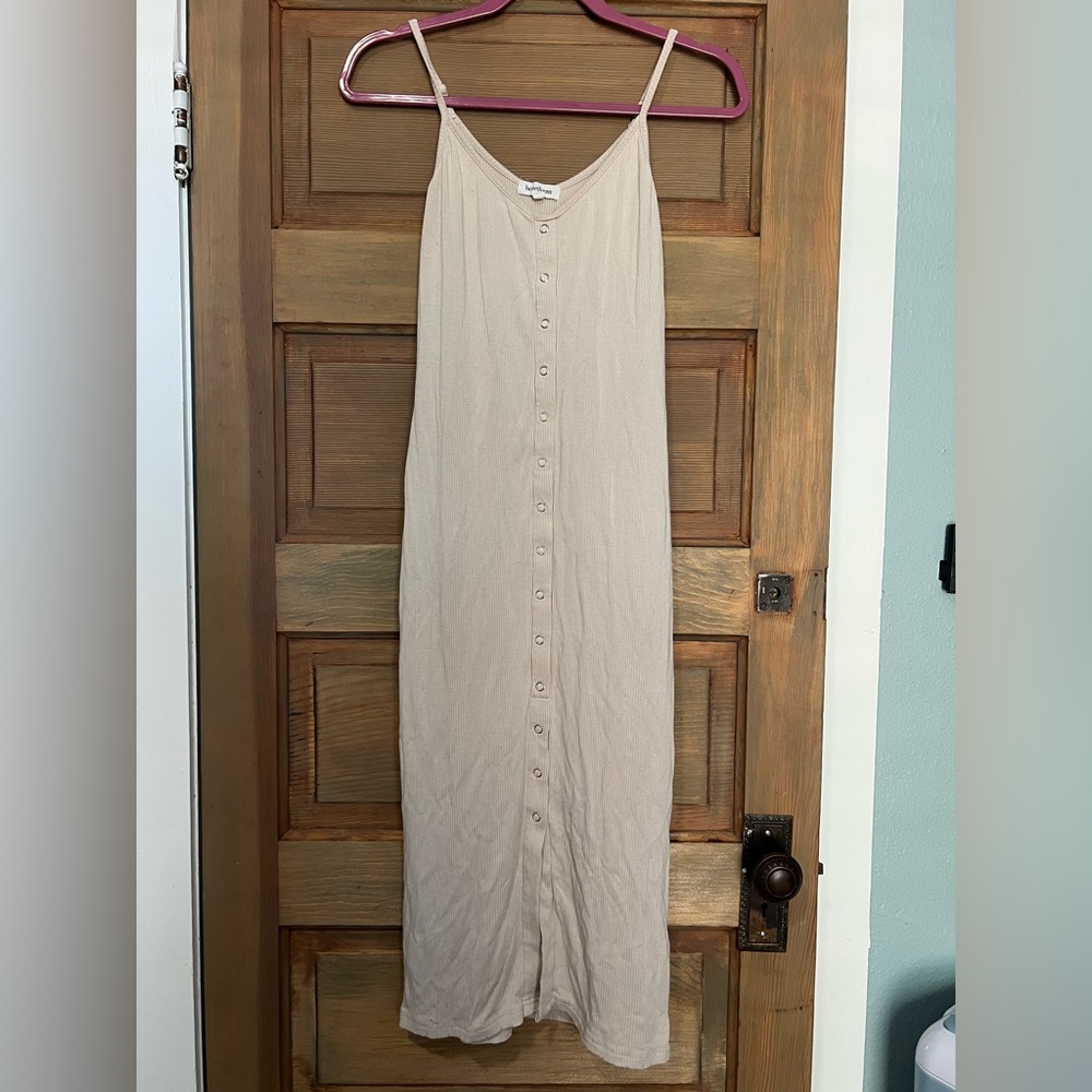 Heartloom Beige Button-Front Midi Dress